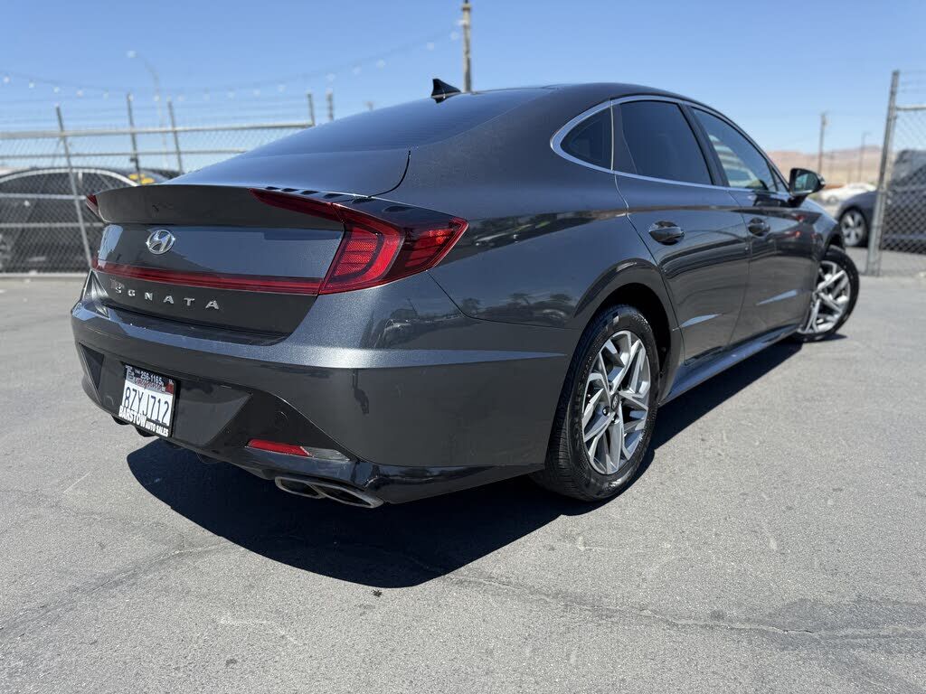 2022 HYUNDAI Sonata