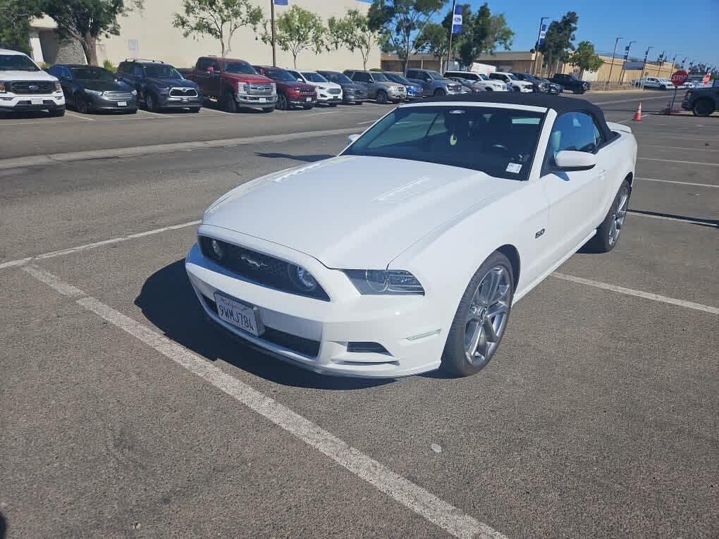 2014 FORD Mustang