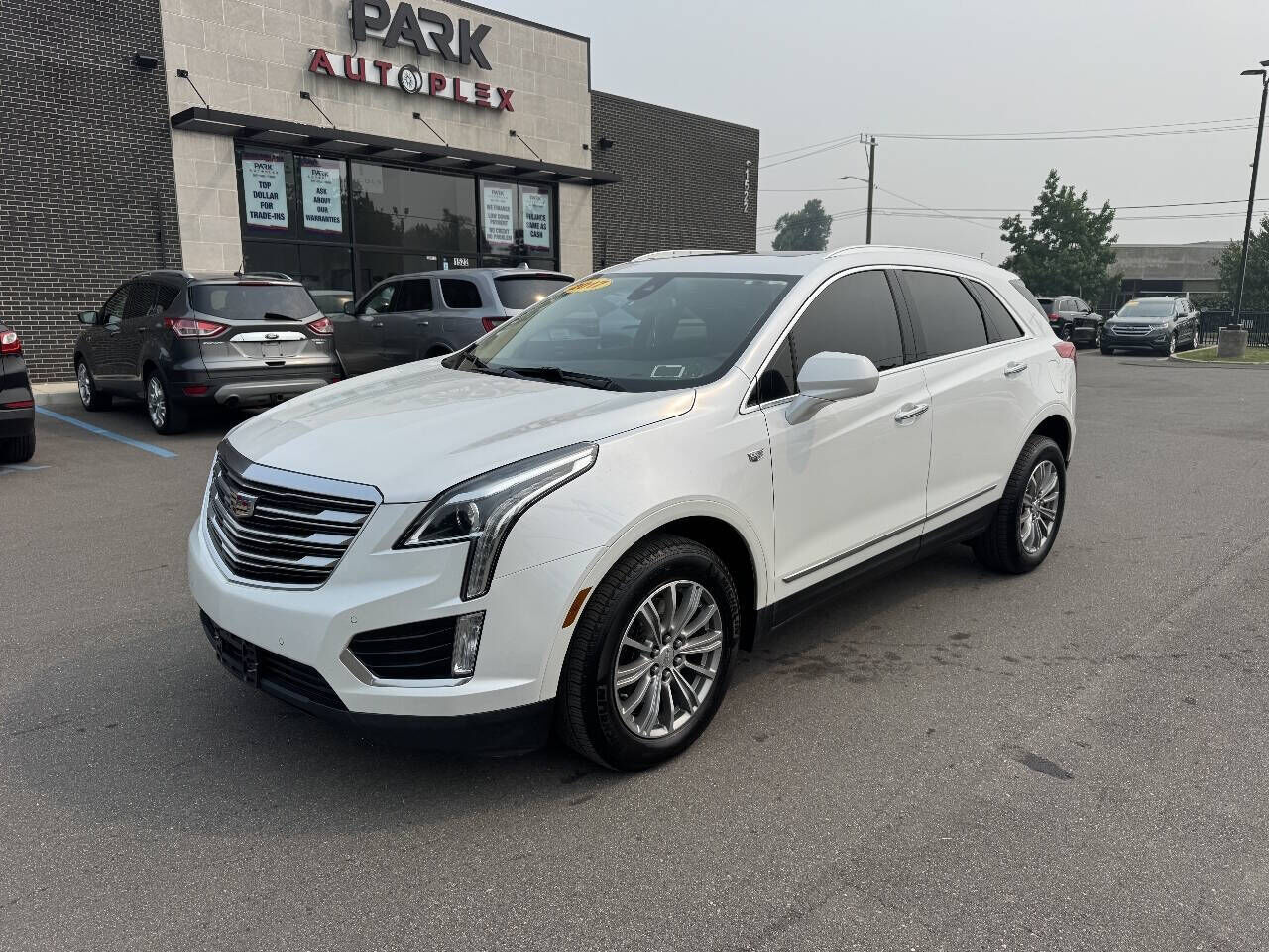 2017 CADILLAC XT5