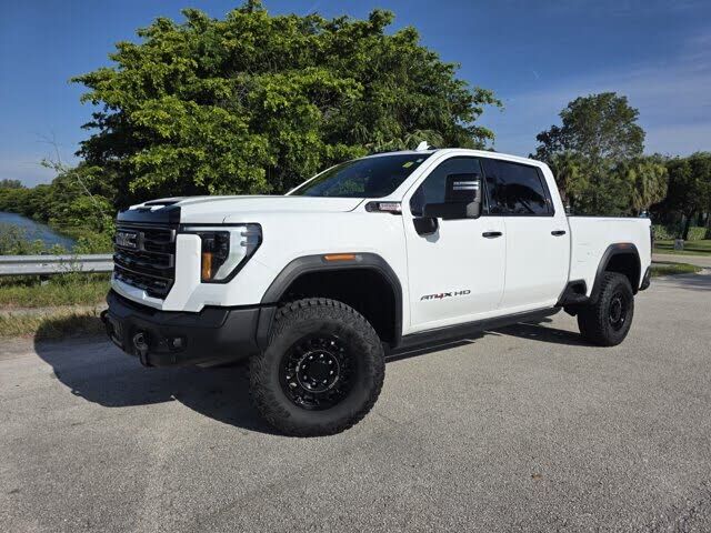 2025 GMC Sierra HD