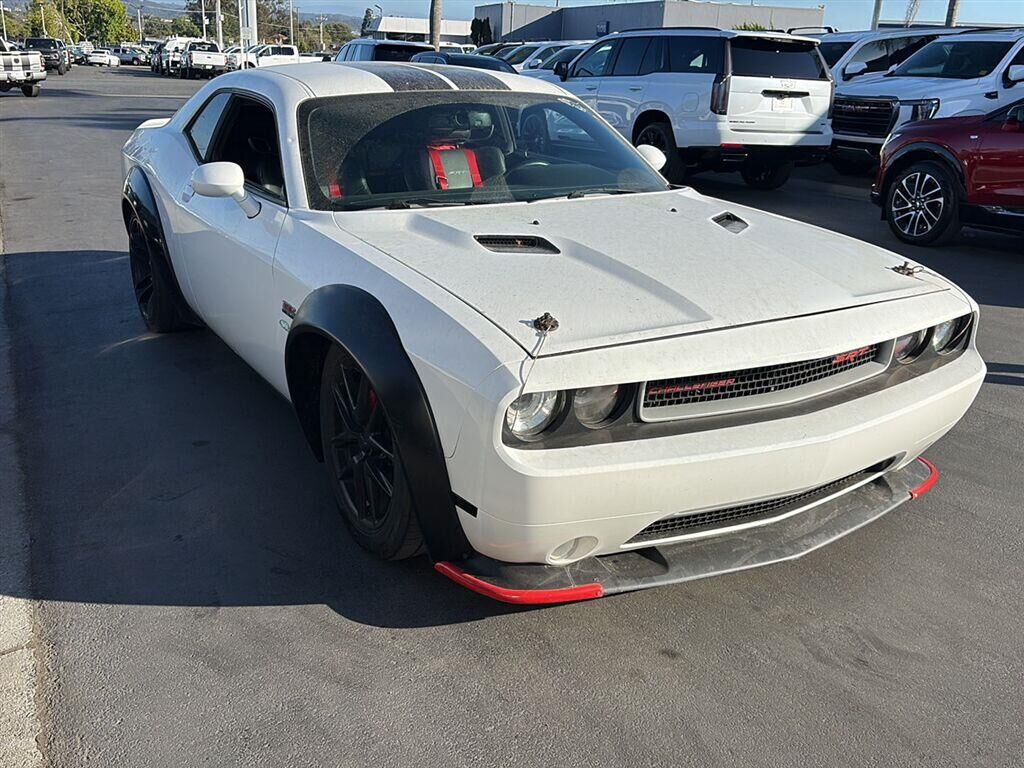 2012 DODGE Challenger