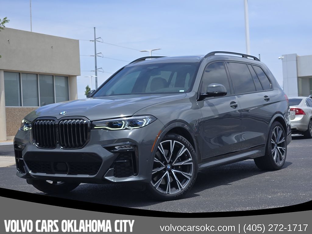 2021 BMW X7