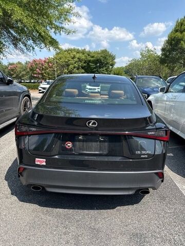 2021 LEXUS IS