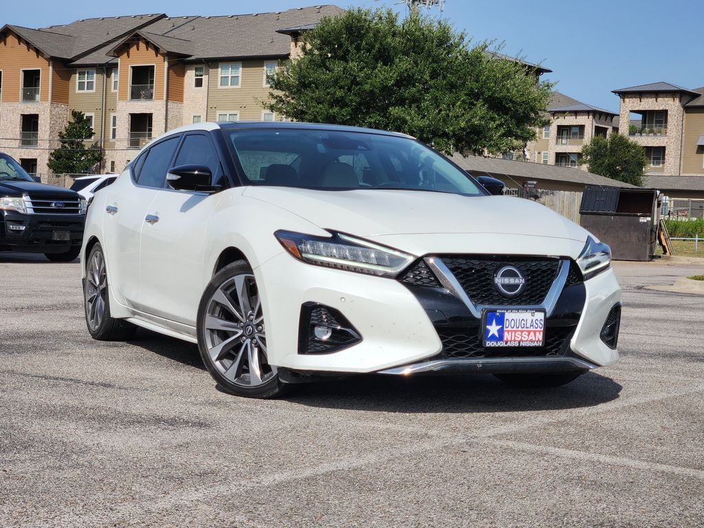 2023 NISSAN Maxima