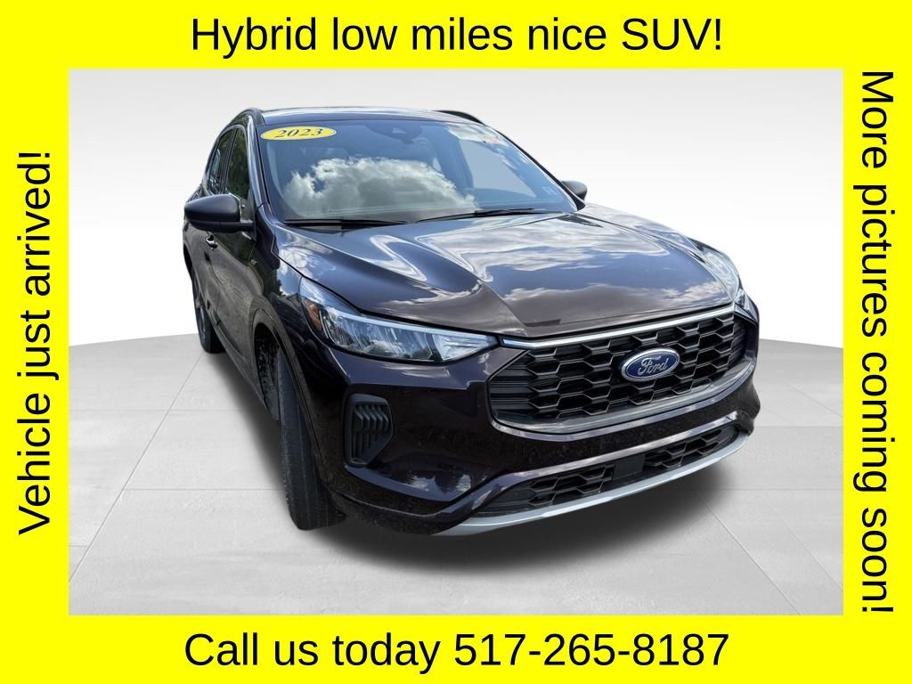 2023 FORD Escape