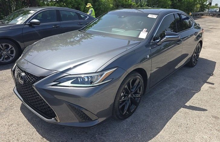 2023 LEXUS ES