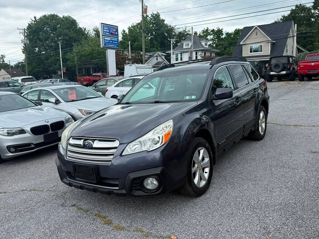 2014 SUBARU Outback