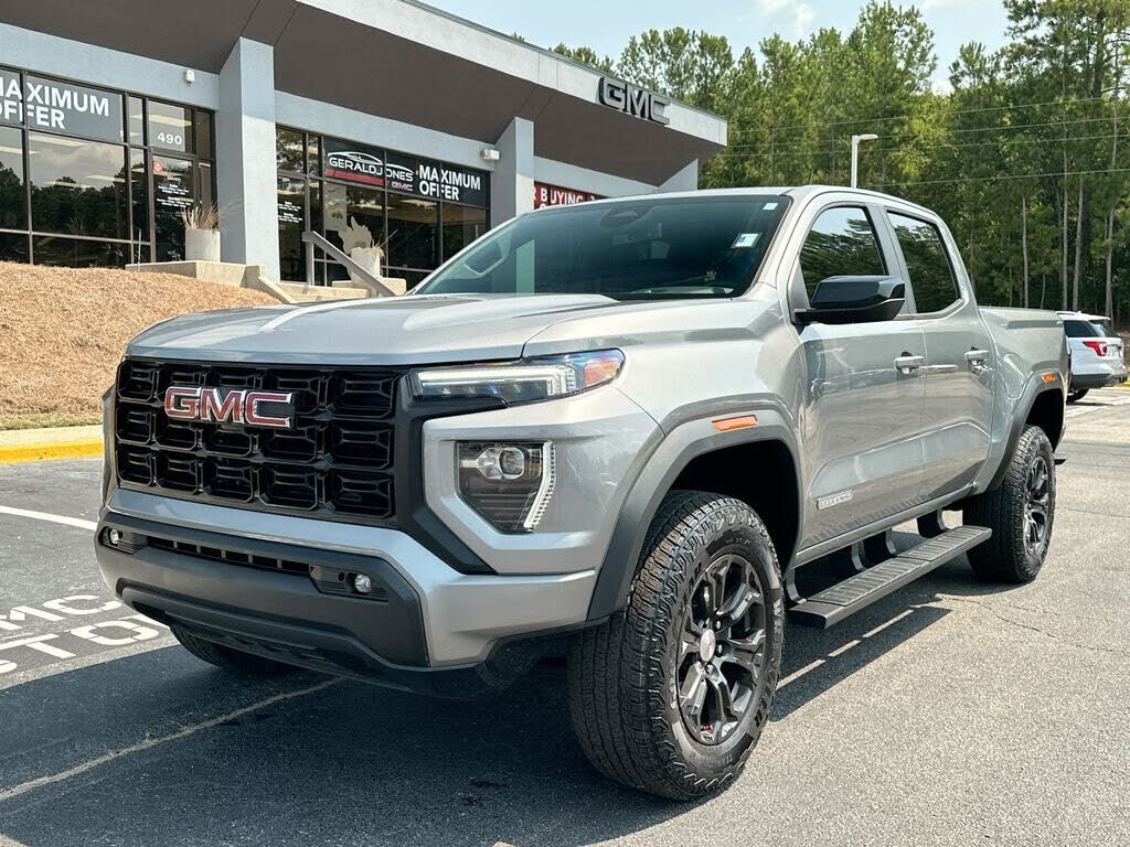 2023 GMC Canyon
