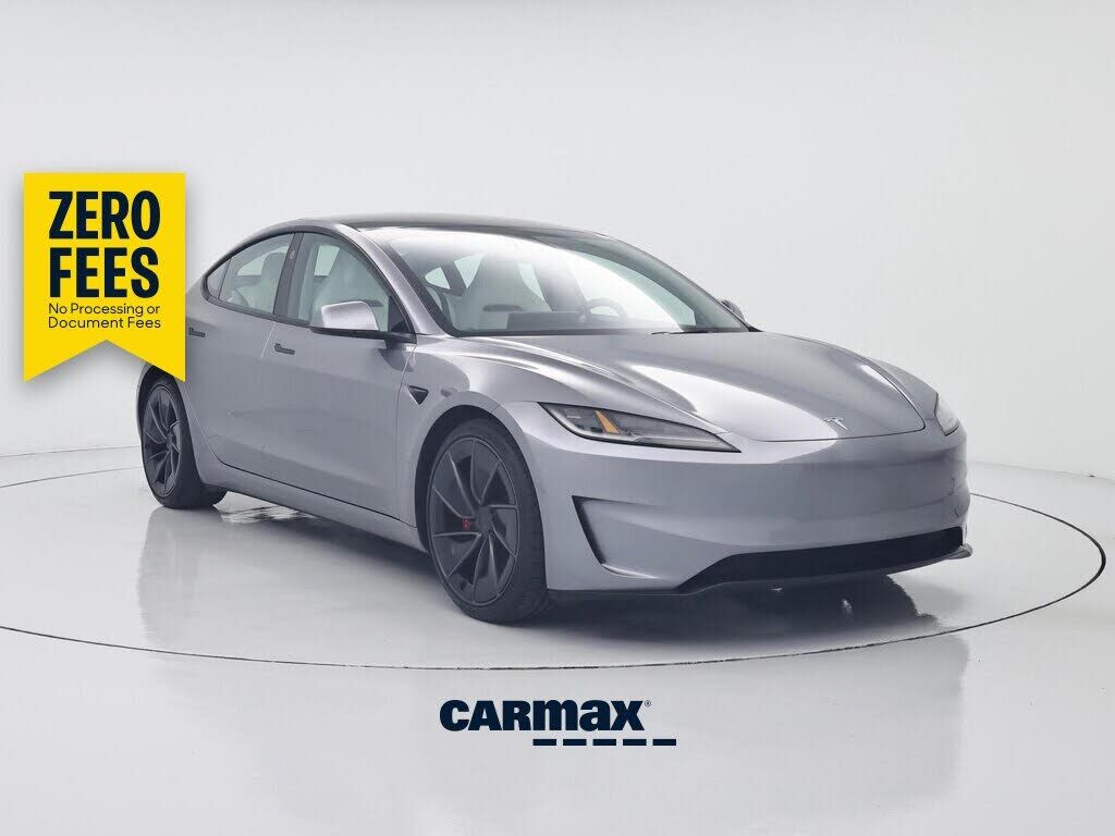 2024 TESLA Model 3