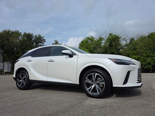 2025 LEXUS RX