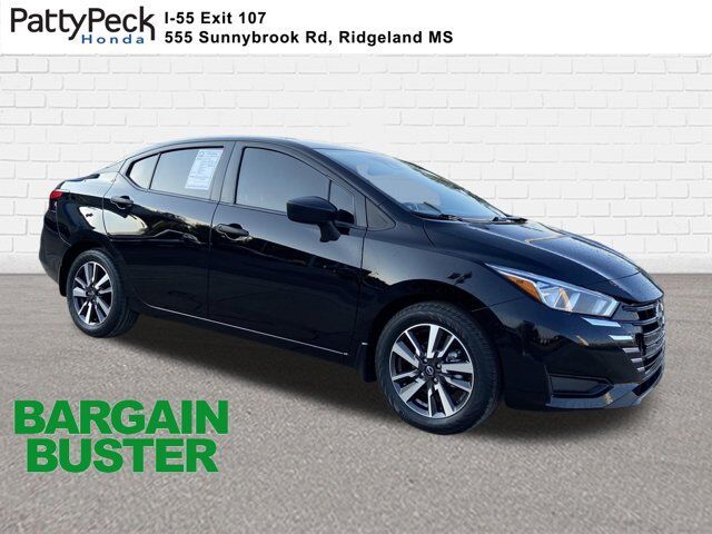2024 NISSAN Versa