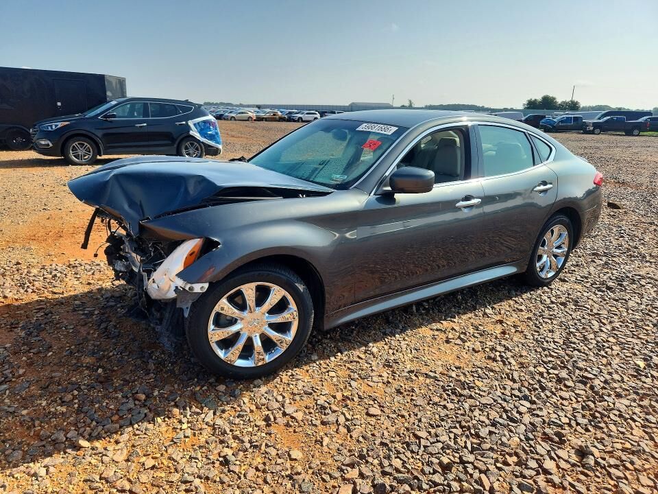 2012 INFINITI M37
