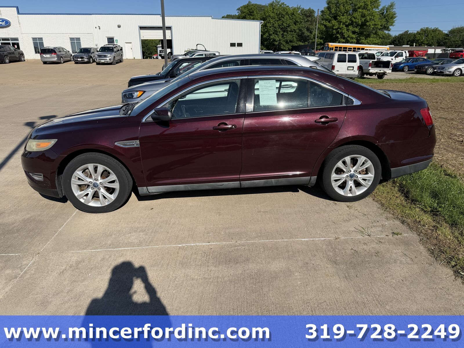 2011 FORD Taurus