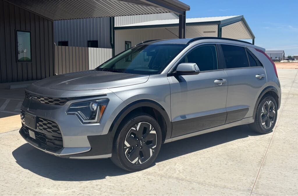 2024 KIA Niro