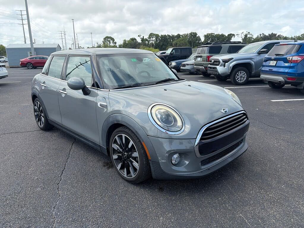 2016 MINI Cooper