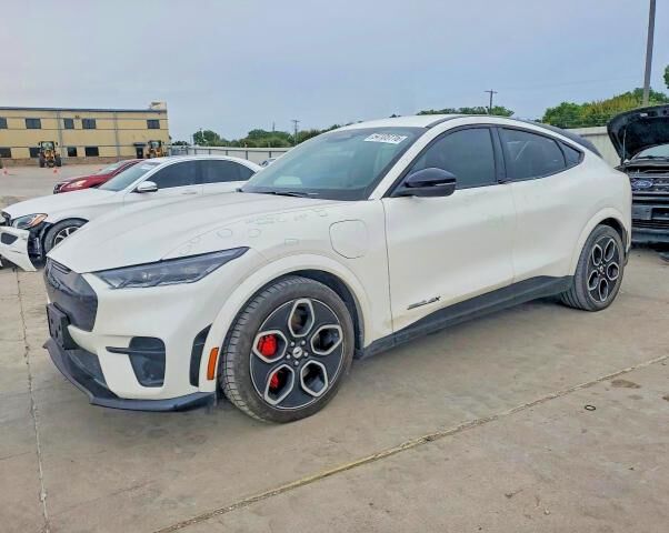 2021 FORD Mach-E