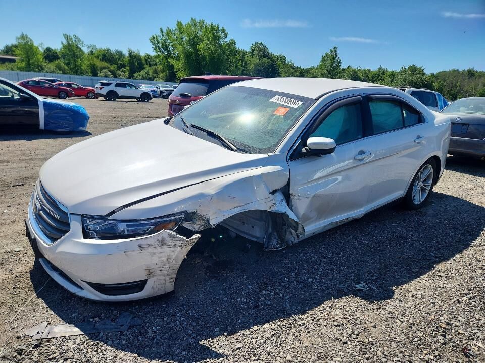 2018 FORD Taurus