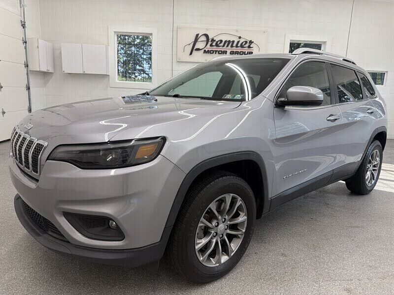 2020 JEEP Cherokee