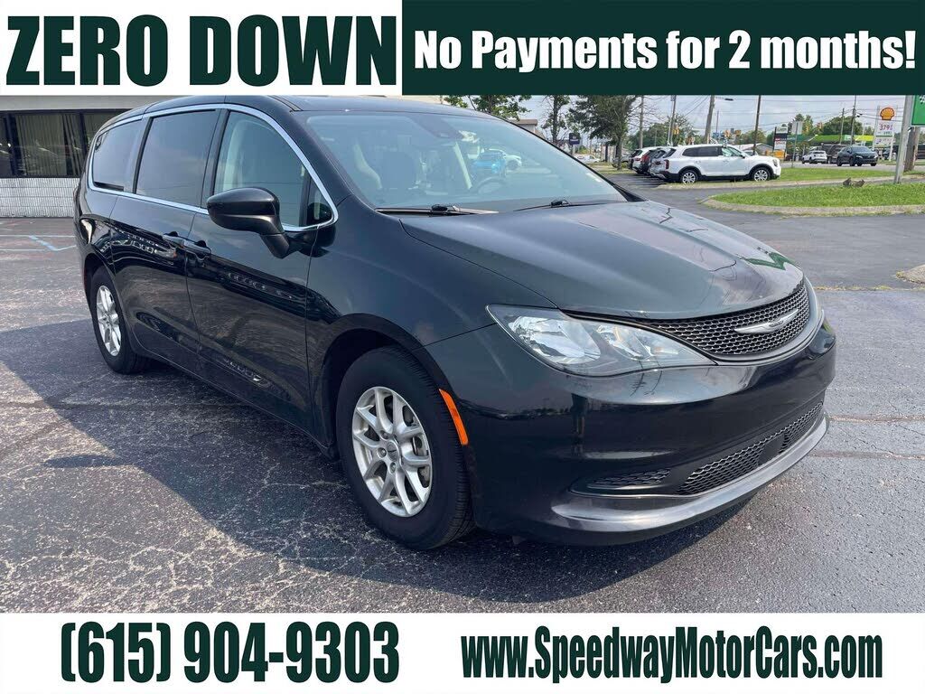 2023 CHRYSLER Voyager