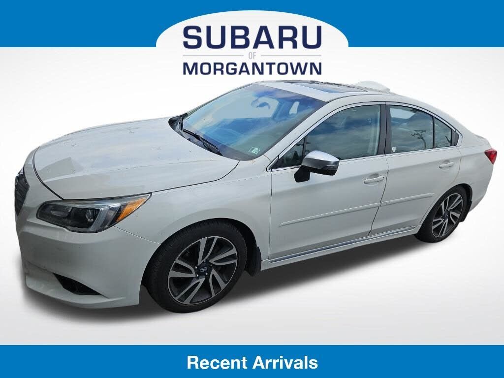 2017 SUBARU Legacy