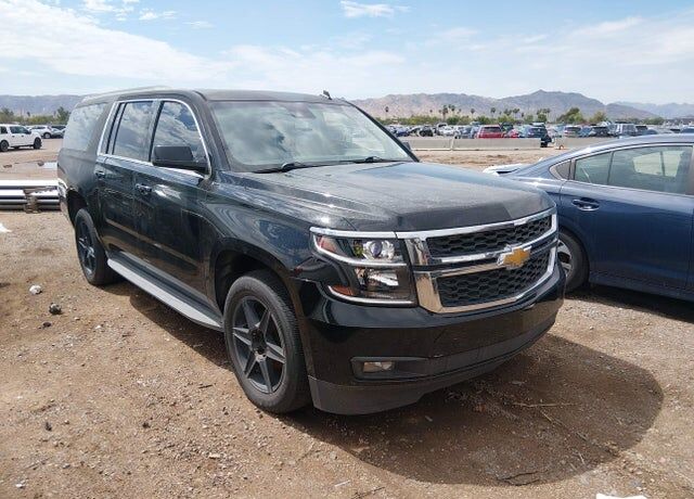 2015 CHEVROLET Suburban