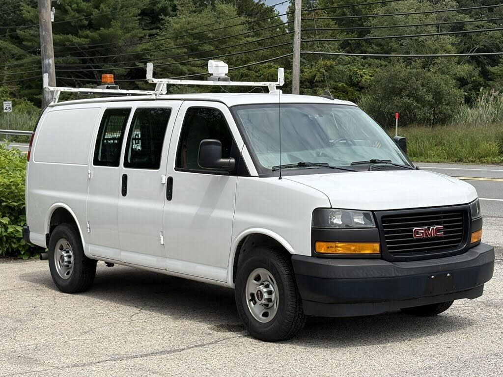 2018 GMC Savana