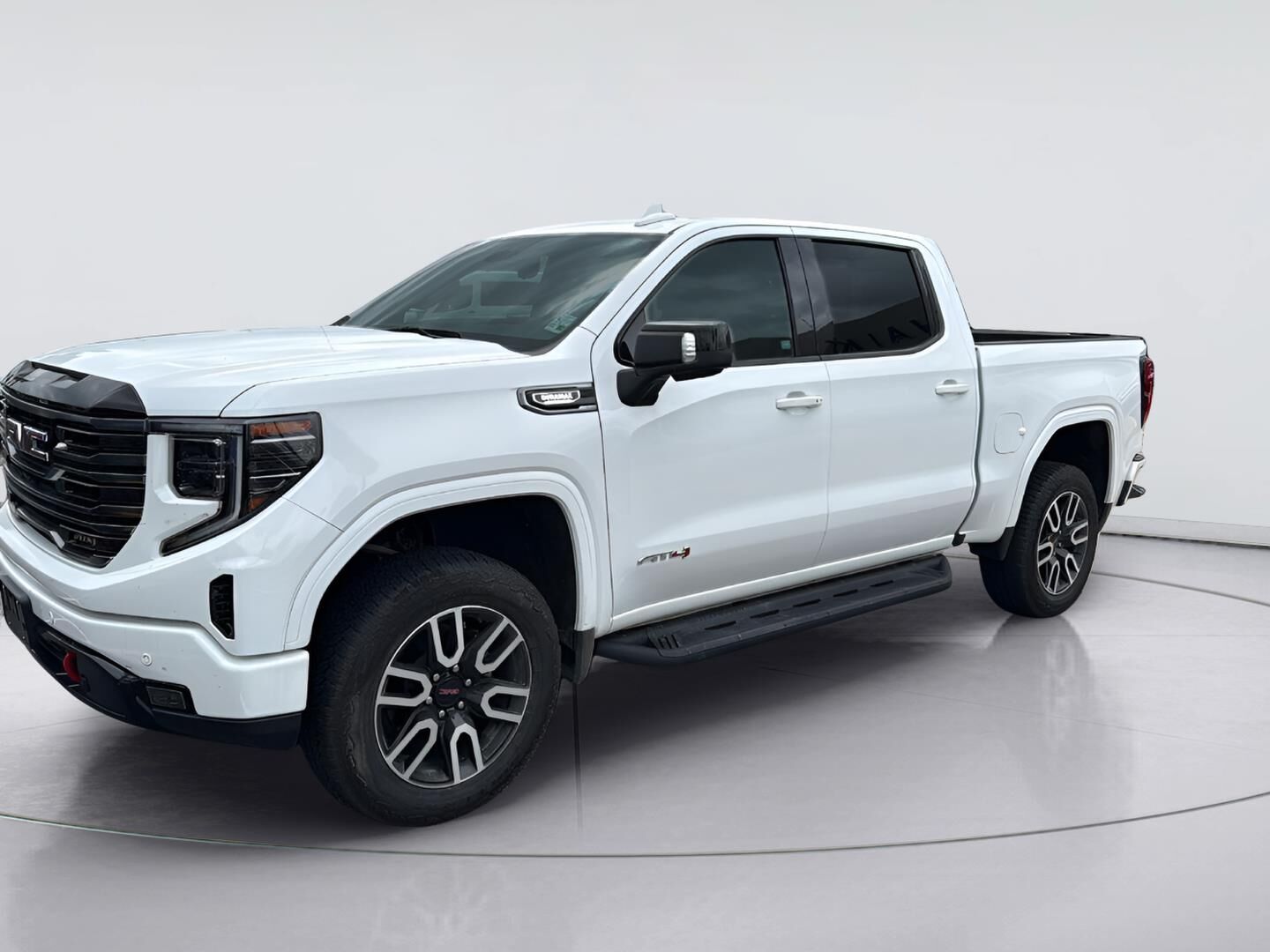 2025 GMC Sierra