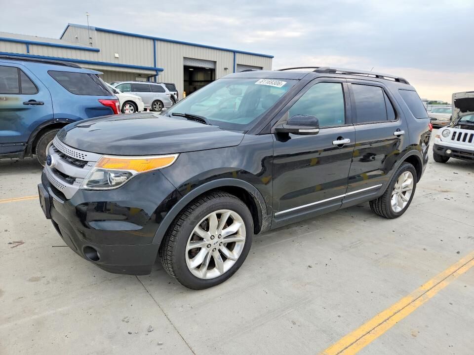 2014 FORD Explorer