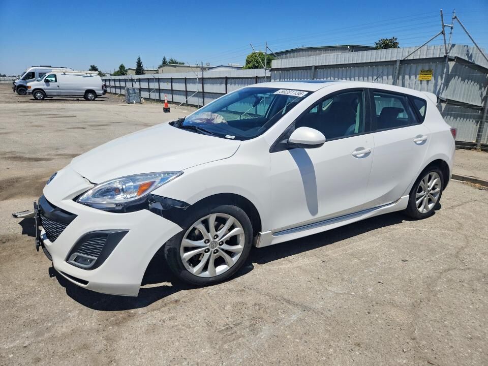 2010 MAZDA Mazda3