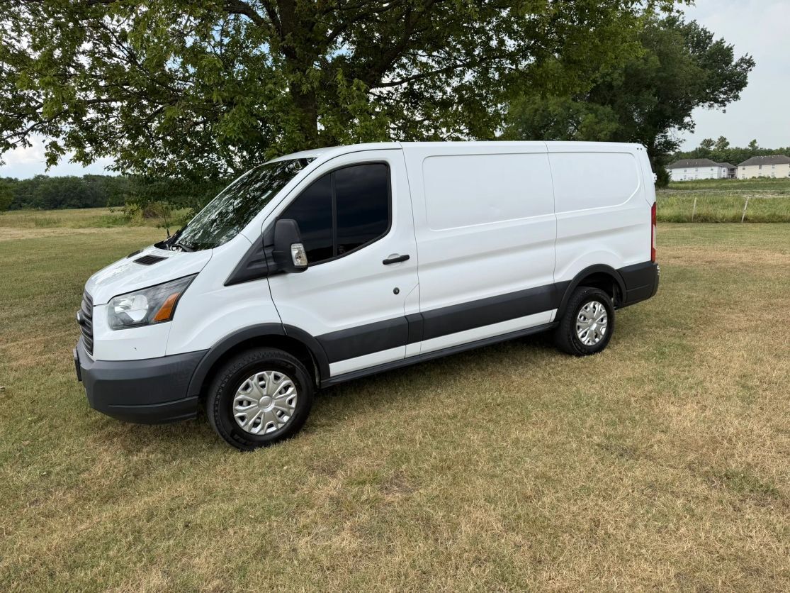2016 FORD Transit