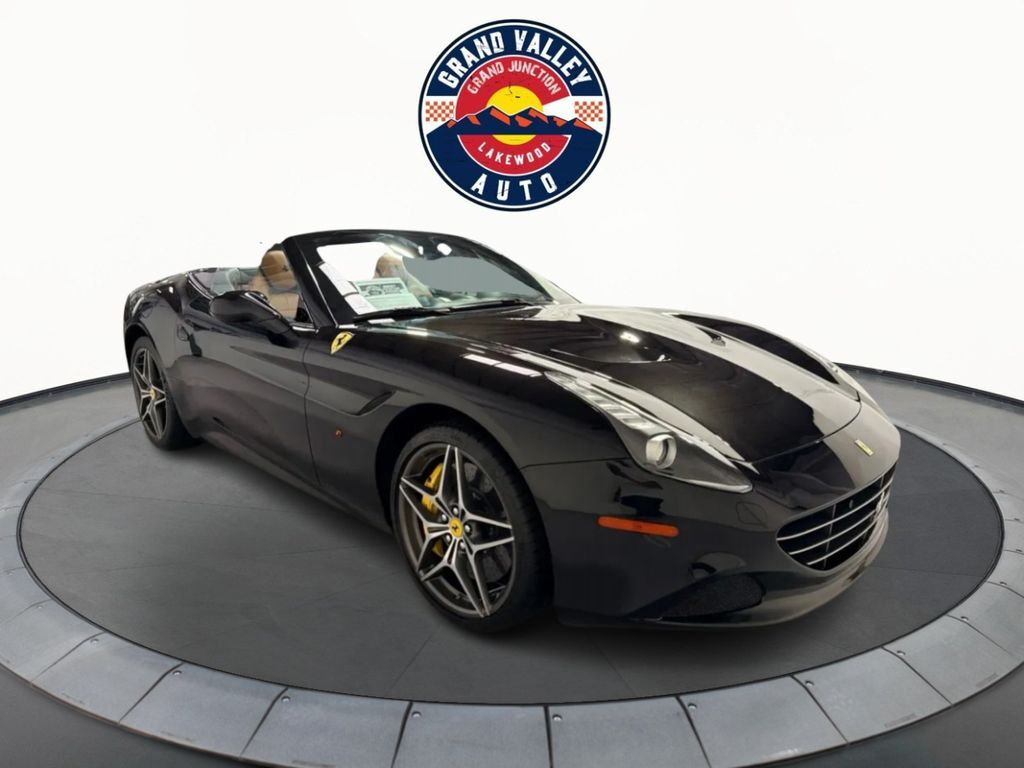 2017 FERRARI California T