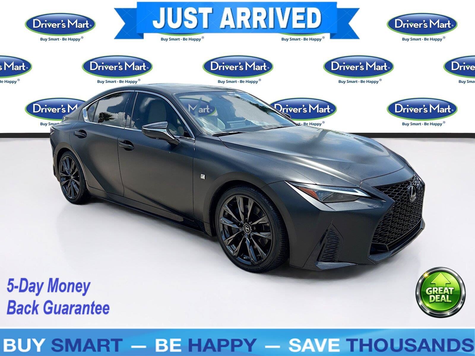2022 LEXUS IS