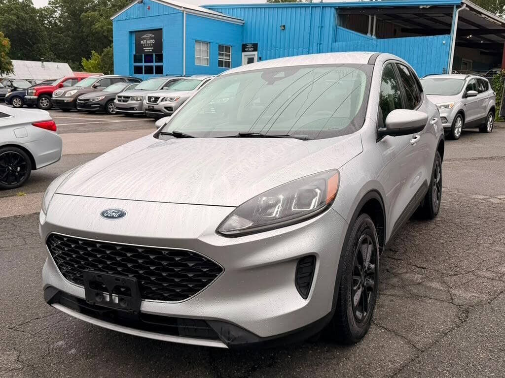 2020 FORD Escape