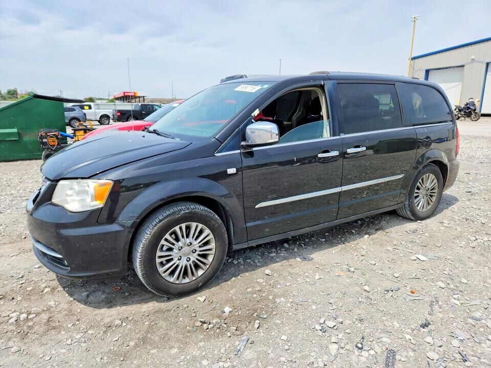 2014 CHRYSLER Town and Country