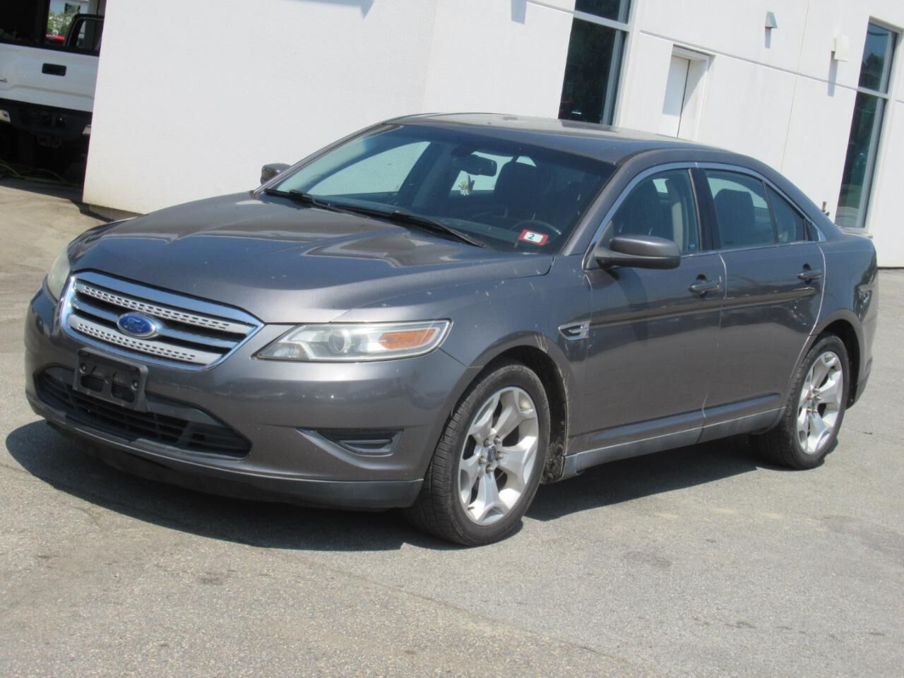 2011 FORD Taurus