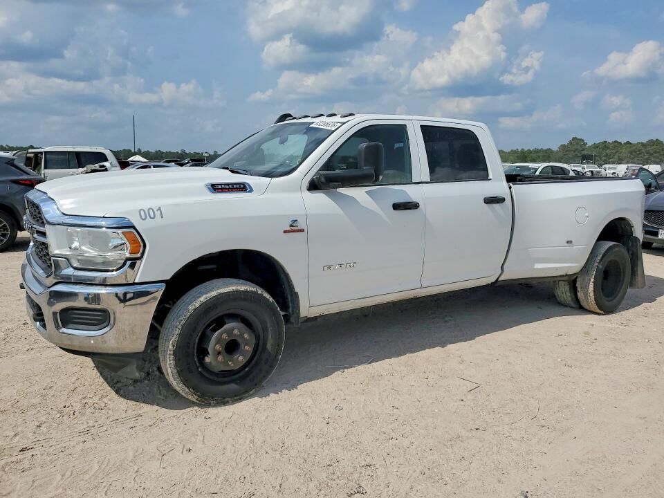 2021 RAM 3500