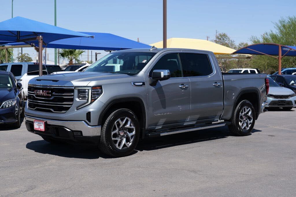 2023 GMC Sierra
