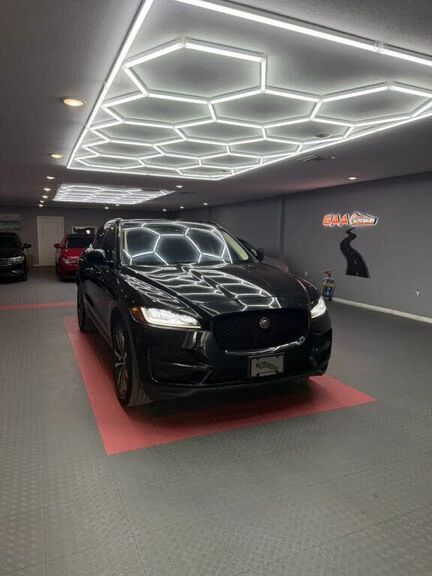 2018 JAGUAR F-Pace