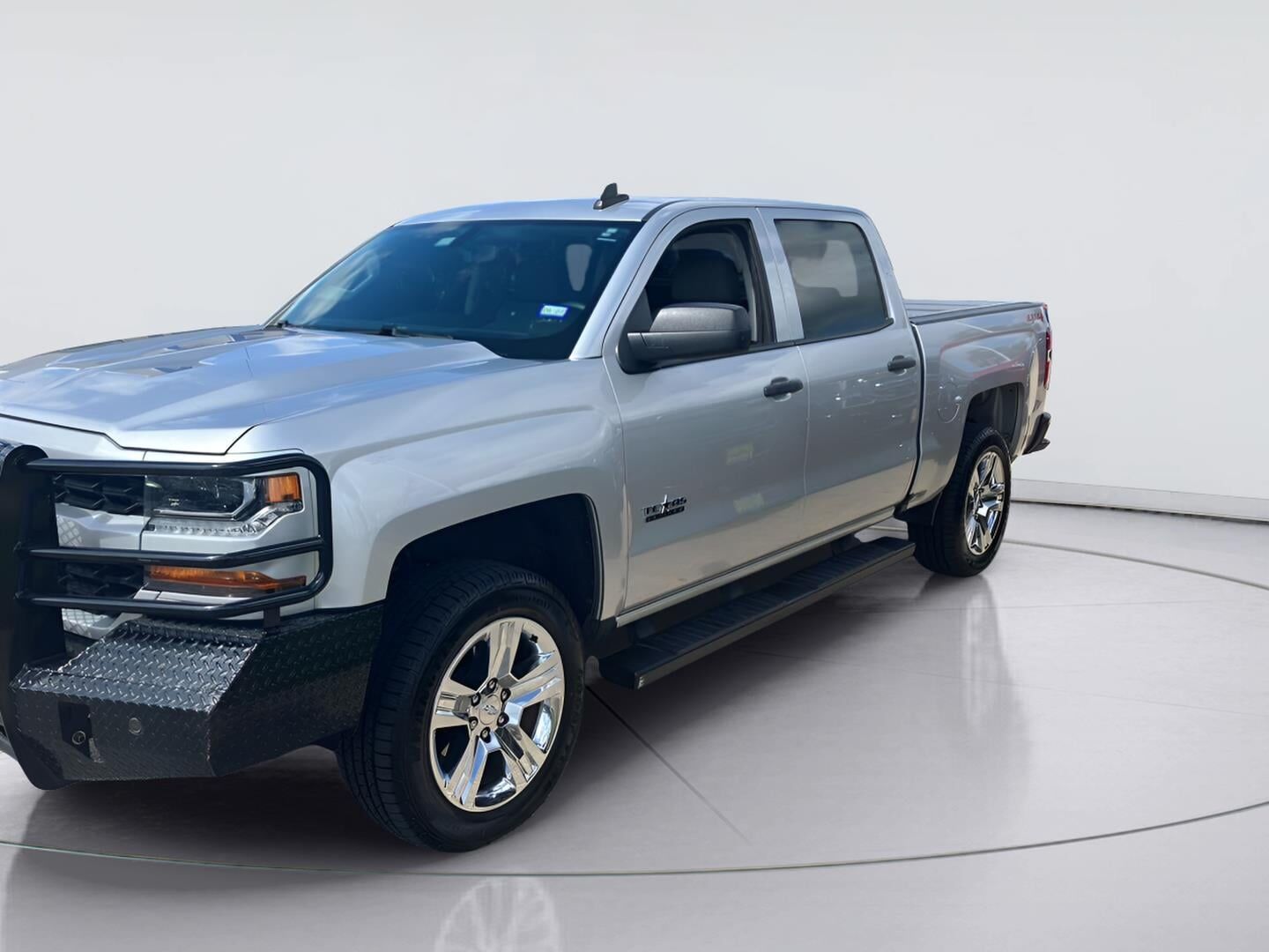 2018 CHEVROLET Silverado