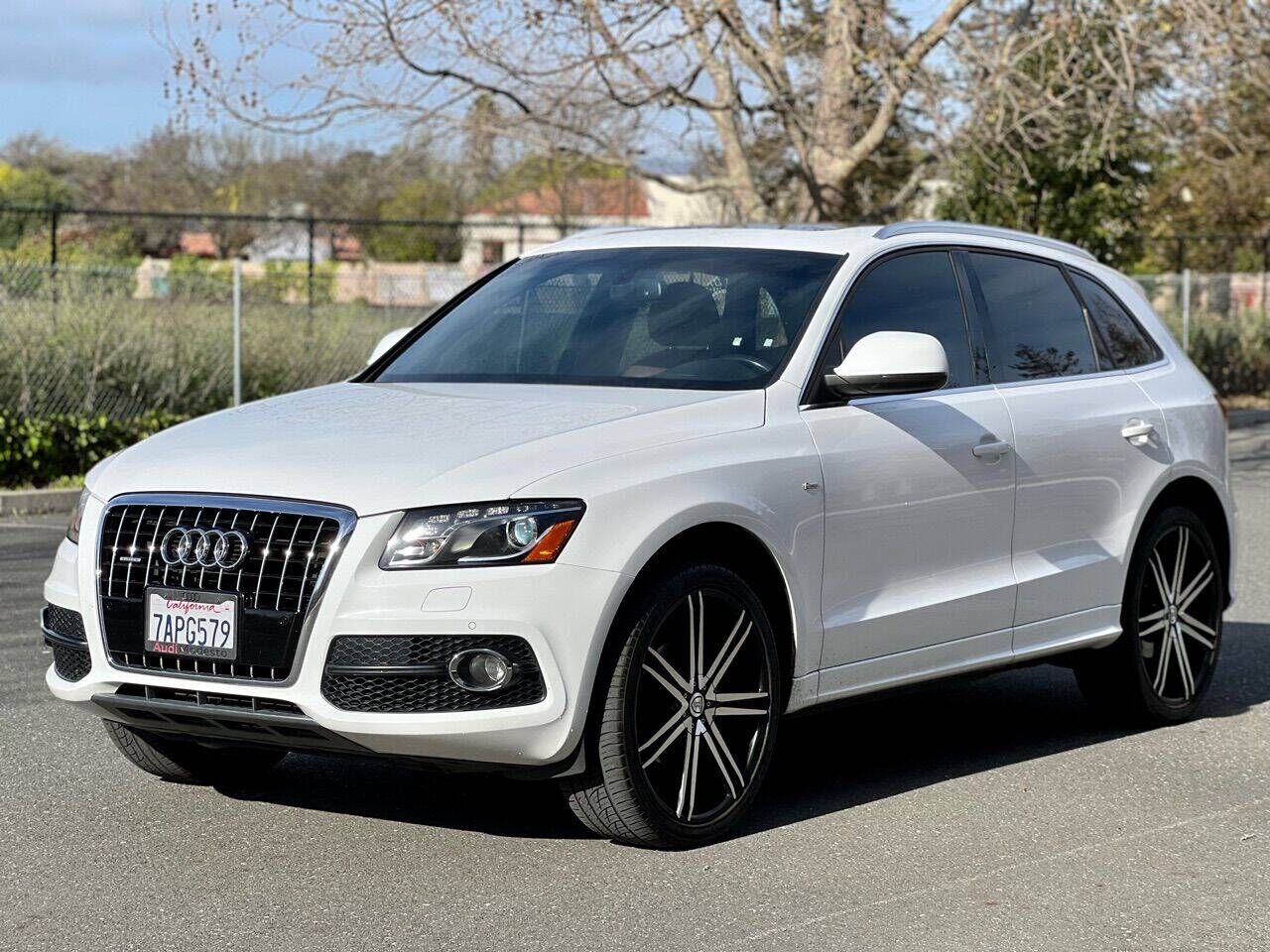 2011 AUDI Q5