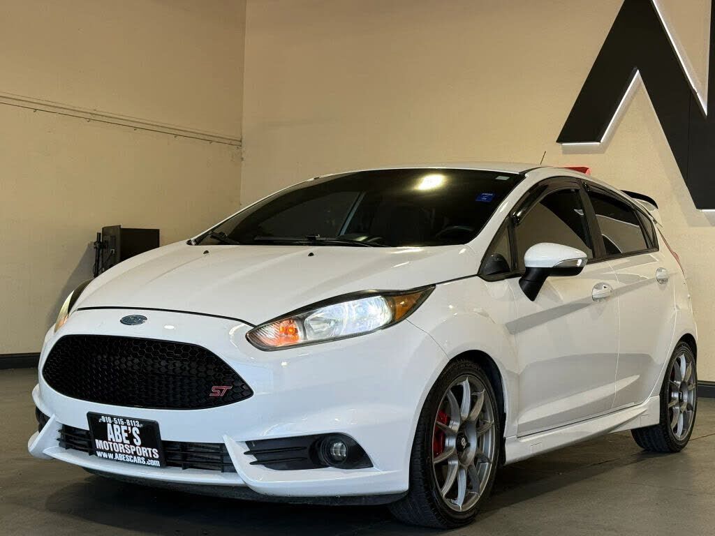 2015 FORD Fiesta