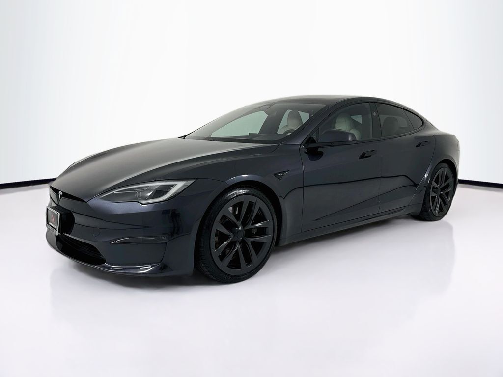 2024 TESLA Model S