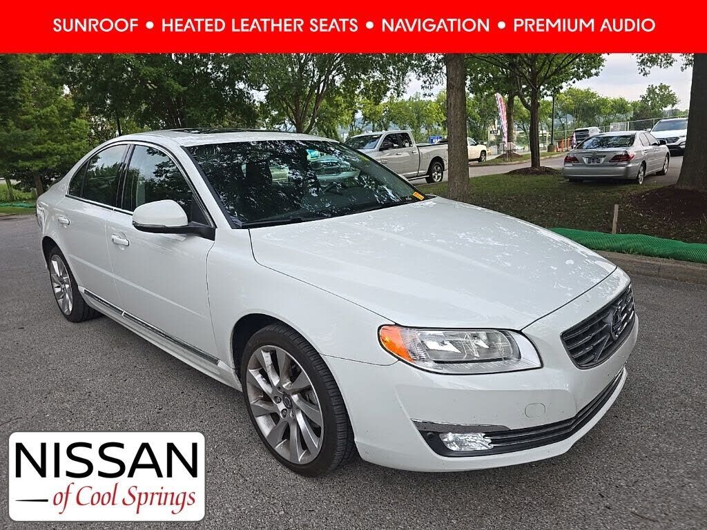 2016 VOLVO S80