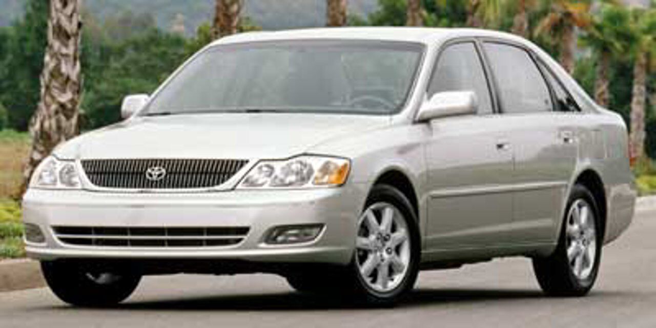 2002 TOYOTA Avalon
