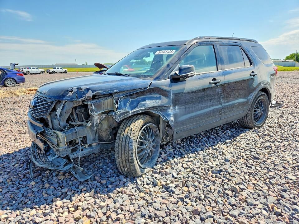 2018 FORD Explorer