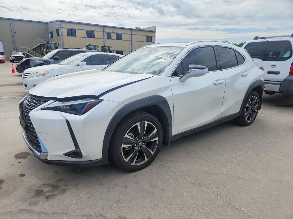 2025 LEXUS UX