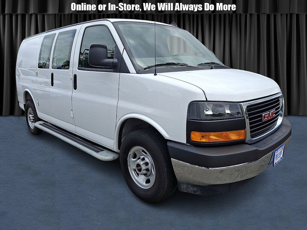 2025 GMC Savana