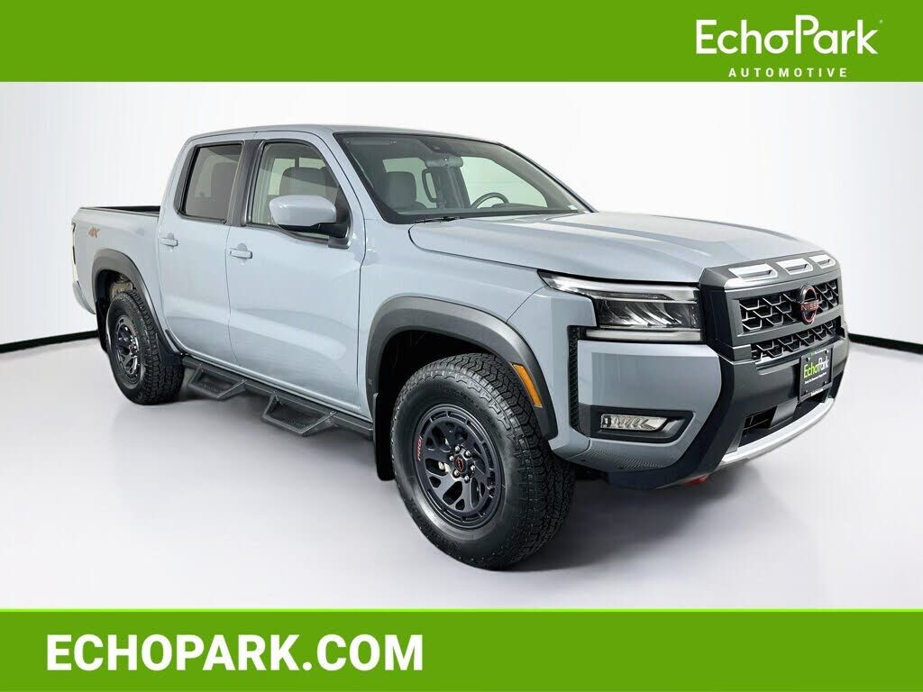 2025 NISSAN Frontier
