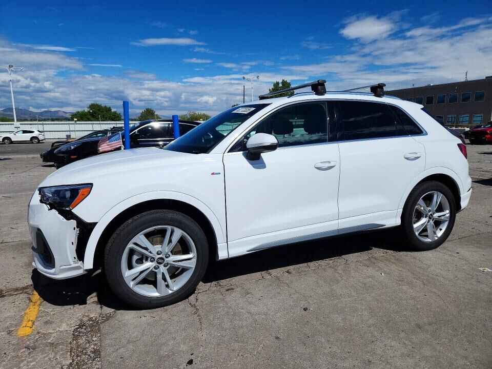 2022 AUDI Q3