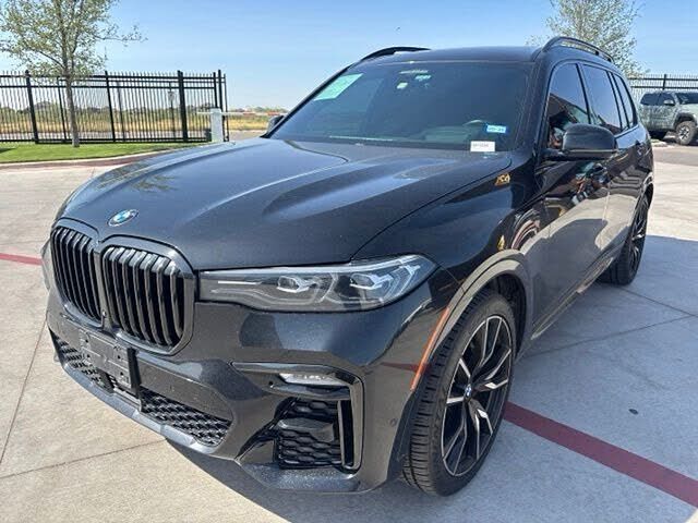 2021 BMW X7